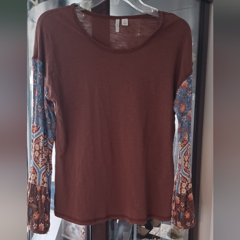 Cato Est 1946 Top